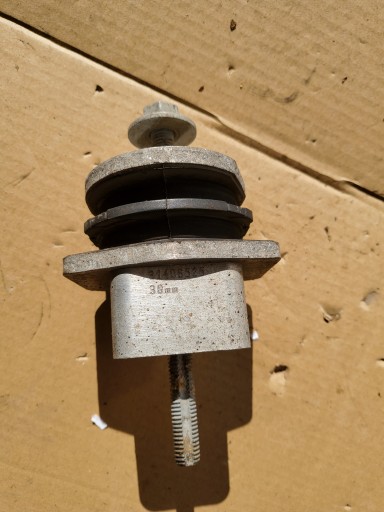 31406525 - Кріплення елемента підвіски заднього ресорного кронштейна volvo xc90 ii 2 oe eu