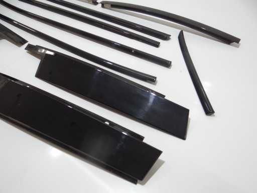 SHADOW LINE mouldings door BMW X1 E84