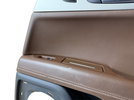 AUDI A7 4G side door right rear part leather