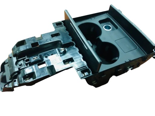 AUDI A8 D5 підсклянник 4N4862532