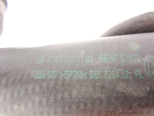 crijevo hladnjaka vode desni Mercedes ML W164 3.0 CDI