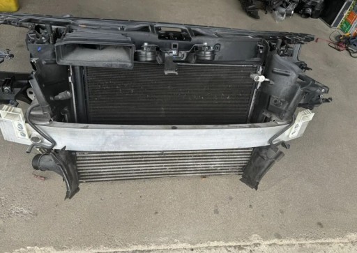 4H0121003M - AUDI A8 D4 2013 Лифт ПЕРЕДНЕГО РЕМНЯ РАДИАТОРА