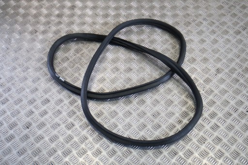 Уплотнитель двери MERCEDES W463 / 4 A4637310300 задний