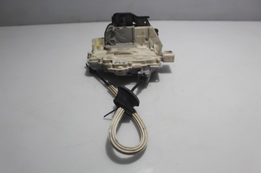 Замок передней левой двери AUDI A6 C6