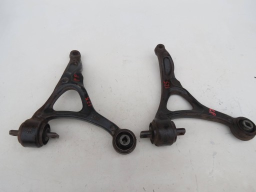 of the arm right front VOLVO XC90 4.4 V8 8646614 8646613