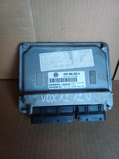 Компьютерный контроллер двигателя 03d906033h bmd 1.2 ben volkswagen polo fox 2005 г.