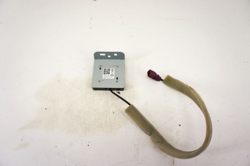 ML103 Renault Clio V GPS антенна 282125171r