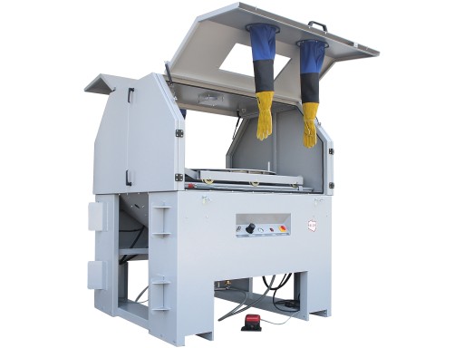 ПОЛЬСЬКА ПІСКОСТРУМИННА УСТАНОВКА LAND REKO 1600 ЛІТРІВ