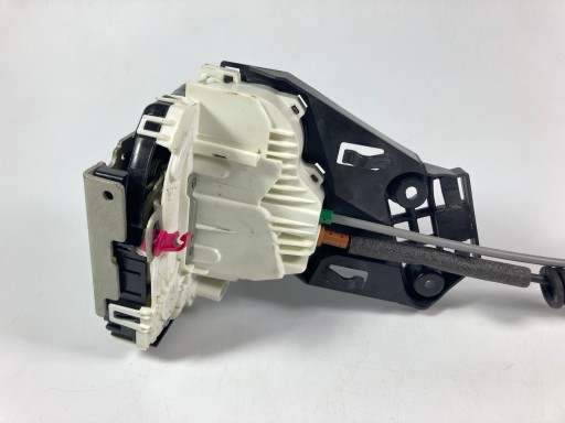 Jeep Wrangler JL lock door rear left rear part 2021-26