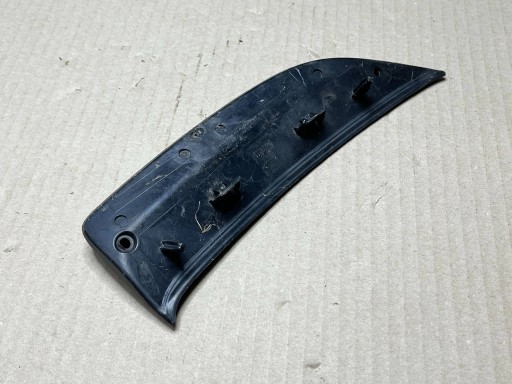 mřížka lišta blatníku Audi RS4 B9 8W9853467