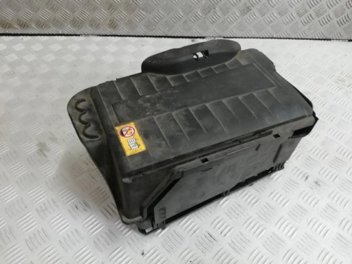 FRE33007 - КОРПУС АКБ MERCEDES B-CLASS W246