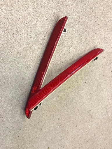 68214405AA - Dodge Challenger 2015 + 15 + задня фара