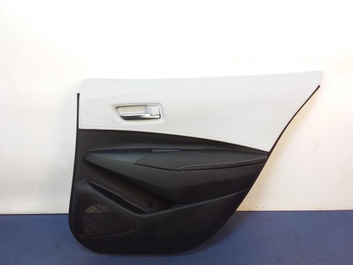 TOYOTA COROLLA E21 универсал обивка двери задняя правая