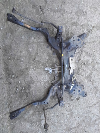 392135 - Toyota yaris iv 1.5 санки передня балка