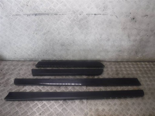 Накладка двери задняя правая нижняя AUDI A4 B6 LY5K