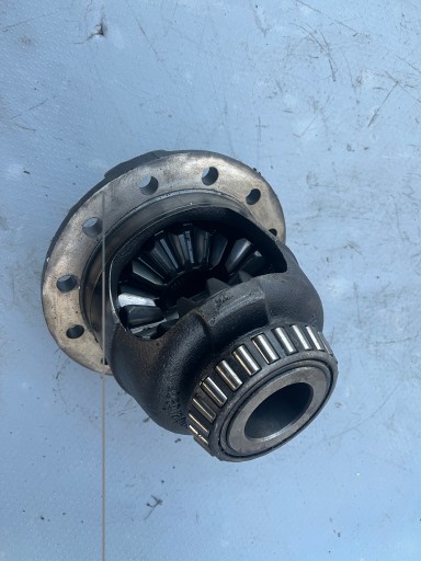 Дифференциальная спутниковая корзина MASCOTT 98-07 мост 10винт