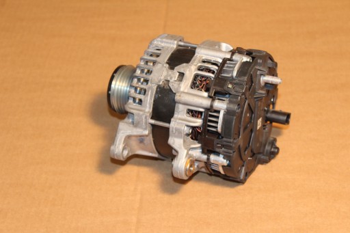 Генератор как новый mercedes a class w177 oe a0009066506