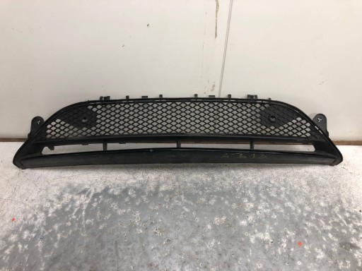 grid central of a bumper front MERCEDES W213 AMG A2138856900