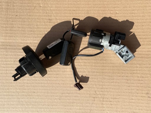 Citroen C5 III X7 ключ зажигания