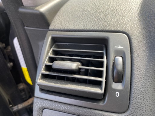 grid air conditioning devices air left driver´s VOLVO V50 2 II 04-10