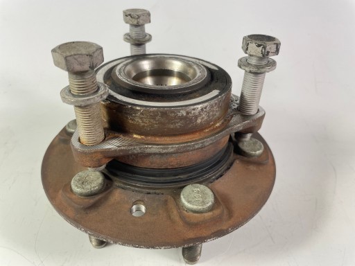 of the pivot z lozyskiem front RAM 1500 TRX 21-24