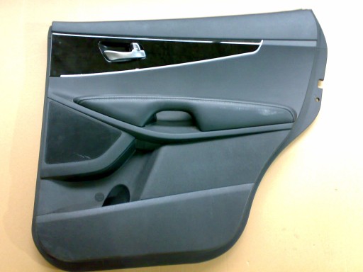 Kia sorento iii 2015 2018 бокова оббивка дверей задня права