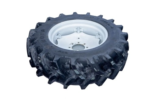 Колесо заднє в комплекті 360/70 R24
