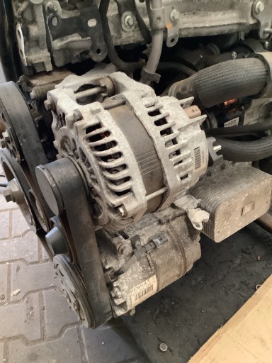 Генератор trac iii vivaro b koleos ii lift 1.6 2.0 dci 185a 231006729r