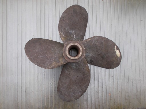 ЧОВНОВИЙ ГВИНТ ЛАТУННИЙ - 10 КГ