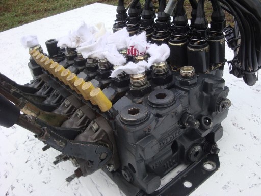 ГІДРАВЛІЧНИЙ РОЗПОДІЛЬНИК PARKER L90LS 5 СЕКЦІЙ