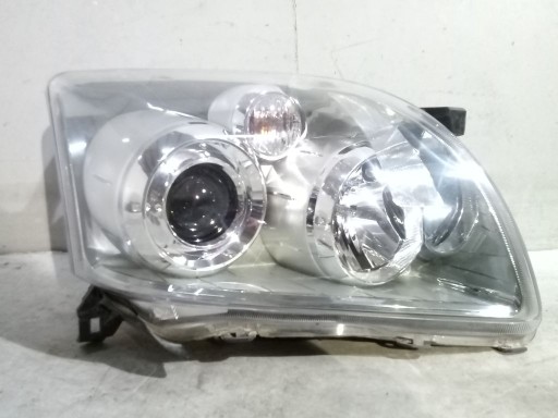 Toyota Avensis T25 lift light right front front