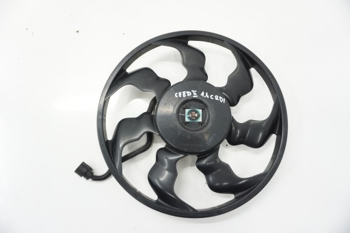 3G456401 - KIA CEED II ВТНЕТИЛАТОР РАДИАТОРА 1.4 CRDI