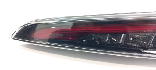 Toyota Corolla E210 E21 of lights of the rear bonnet boot right 02429 (R319)