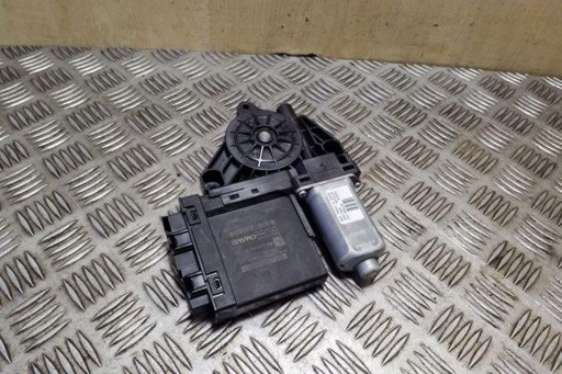 Мотор стеклоподъемника передней правой двери volvo xc90 i 31674756 2.0л бензин