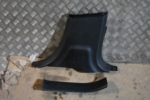 IDEALNA cover SLUPKA B right MERCEDES W167 COUPE 1