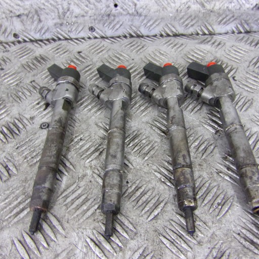 nozzles injectors KOMPLET MERCEDES-BENZ A KLASA W168 1.7 CDI 0445110198