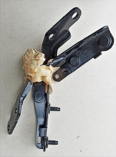 6516 - NISSAN X-TRAIL T32 петля кришки багажника