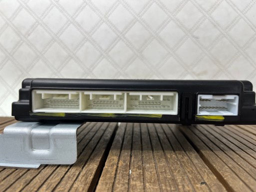 HYUNDAI i30 III 16-23 comfort control unit BCM control unit 95400-G4EM3 OE