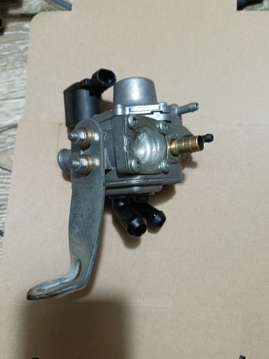 Редуктор Lovato RGJ, рік