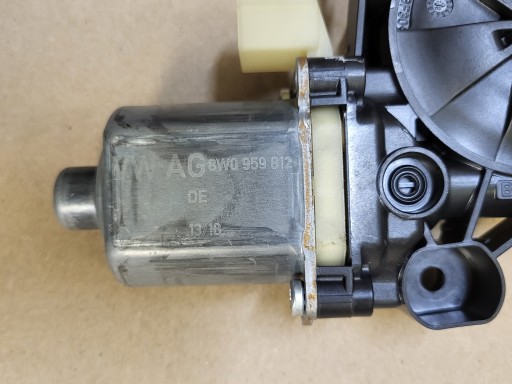 mini motor PODNOSNIKA windows Z door right rear part AUDI A4 B9 8W 8W0959812 OE EU