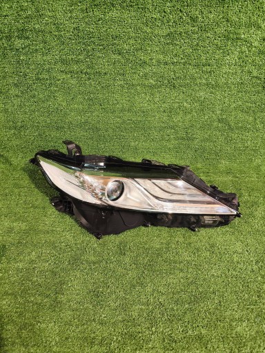 REFLEKTOR right TOYOTA CAMRY VIII LIFT NR.1030