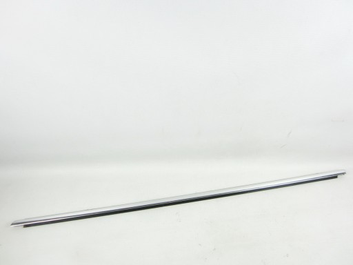 moulding under the window door front front left Porsche Cayenne S II 958 7P5 92A