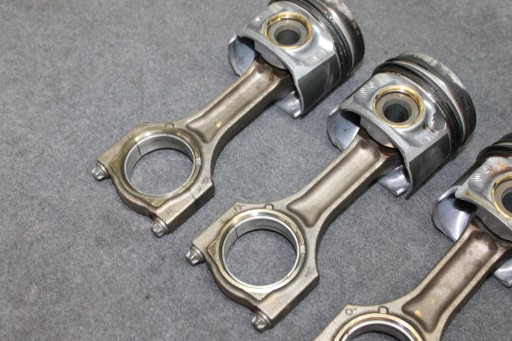 BMW G30 G11 G15 G01 G02 4.0D B57D30B pistone biella