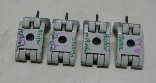 RENAULT MASTER 2.3DCI hinge door rear part left right 844009783R