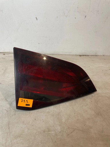 light rear part rear left to the bonnet Audi A4 B8 sedan
