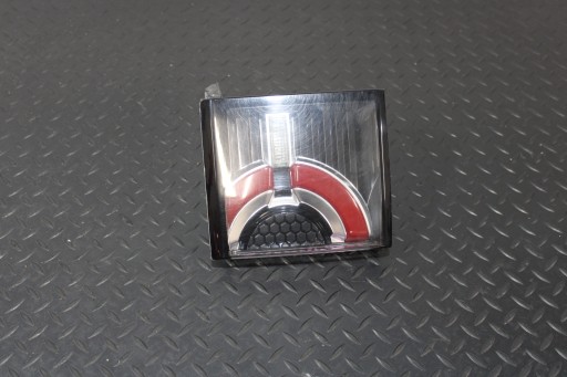 Подкрылок левый задний range rover discovery sport l550 fk72-13193-bg