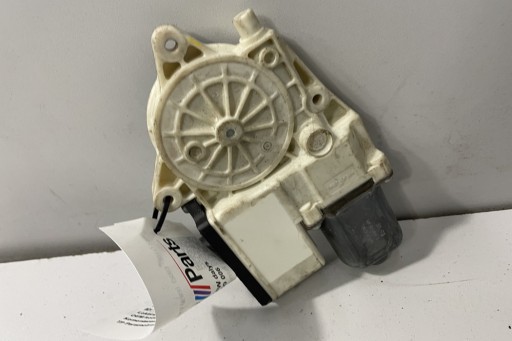 Электродвигатель стеклоподъемника передней правой двери bmw x3 (e83) 0130822222 2006 г.