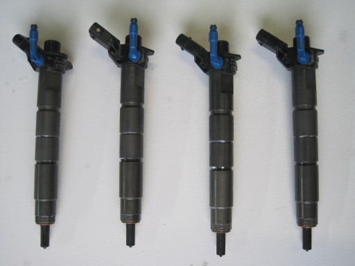 trysky vstrekovače MERCEDES GLC 2,0D 23R A6540700400 0445118040