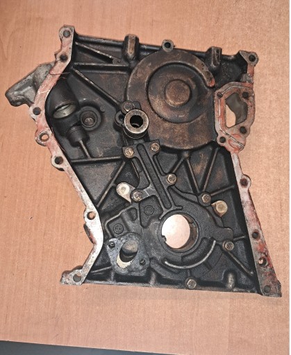 COUVERCLE CARTER DISTRIBUTION MERCEDES W123 W124 W201 M102 2,0 1020150401