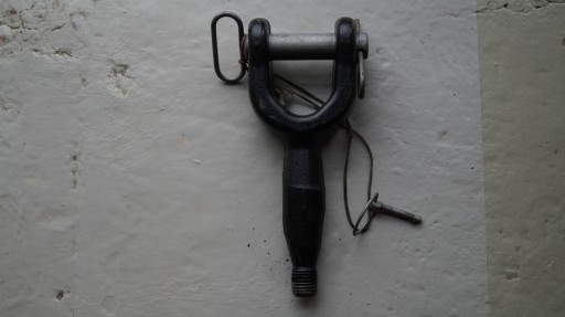 БУКСИРОВОЧНЫЙ КРЮК VOLVO FH4 RENAULT T OE 21313876